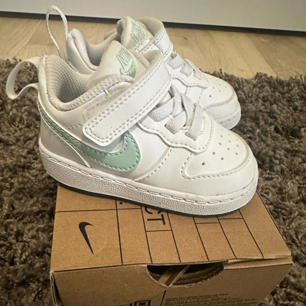 Nike Court Borough Low Recraft